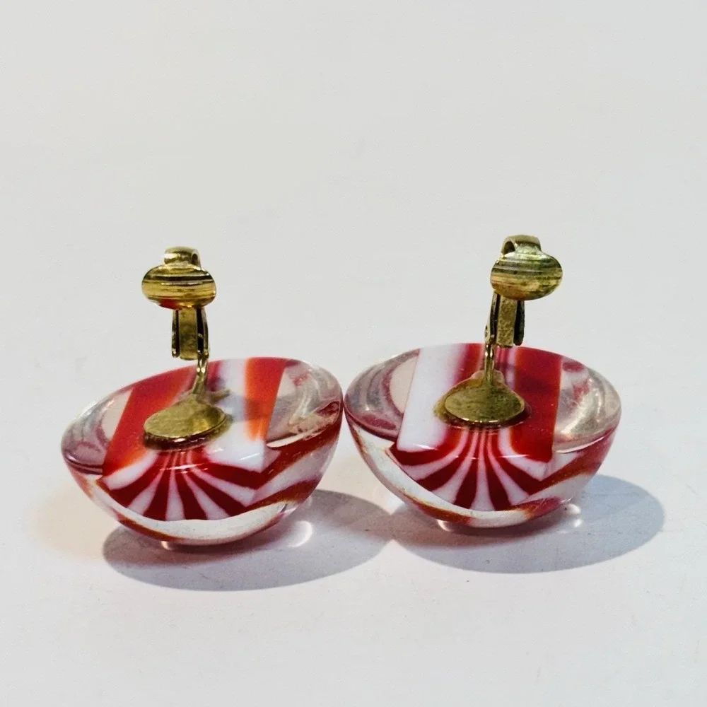 Vintage Trifari Clip On Round Earrings Retro Candy Stripe